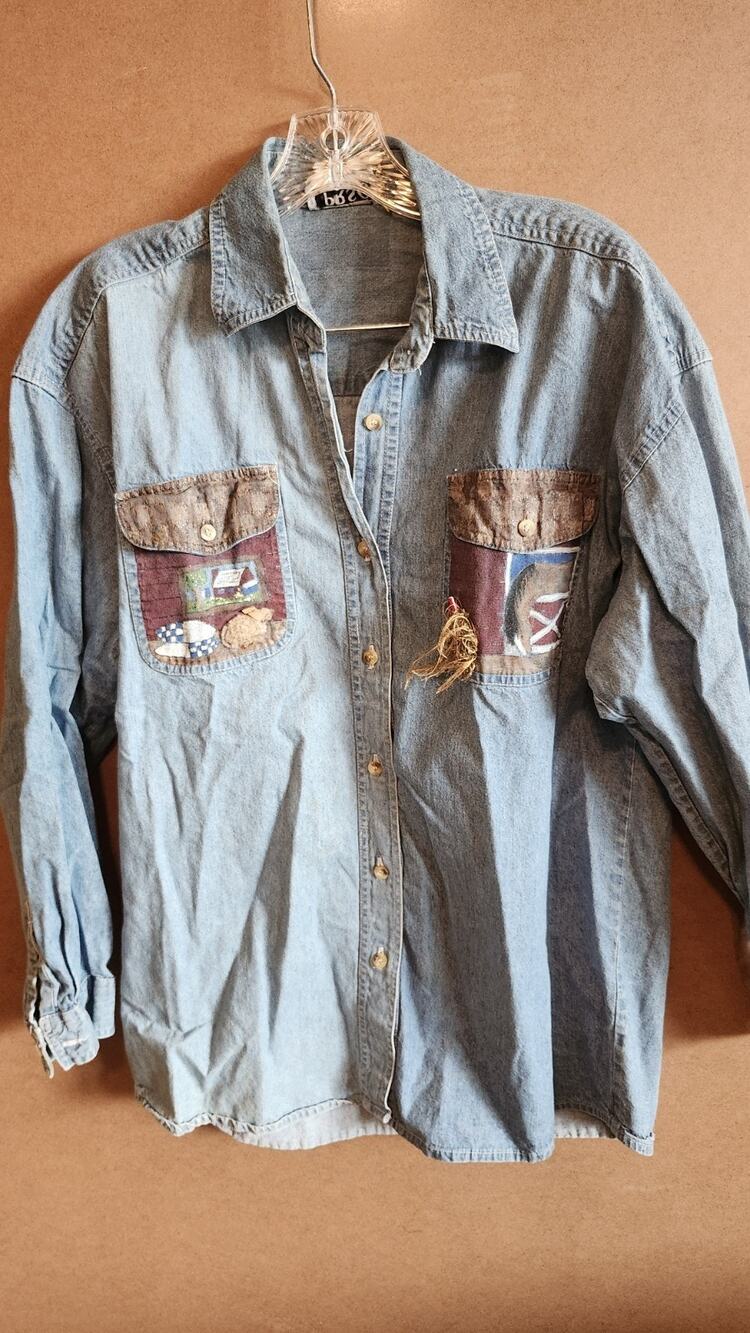 VTG 90s Patchwork Denim Shirt Long Sleeve Novelty Cottagecore Art M Wt37